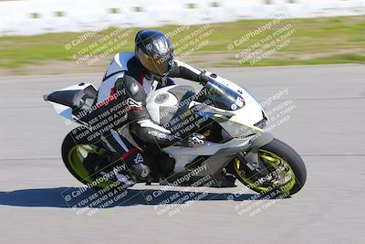 media/Jan-20-2023-Fastrack Riders (Fri) [[f2ad32aba3]]/Level 1/session 3 turn 9/